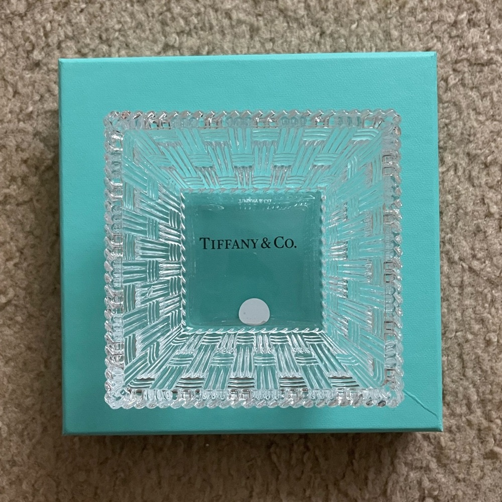 TIFFANY & CO. Crystal Glass Bowl - Woven Square - NEW